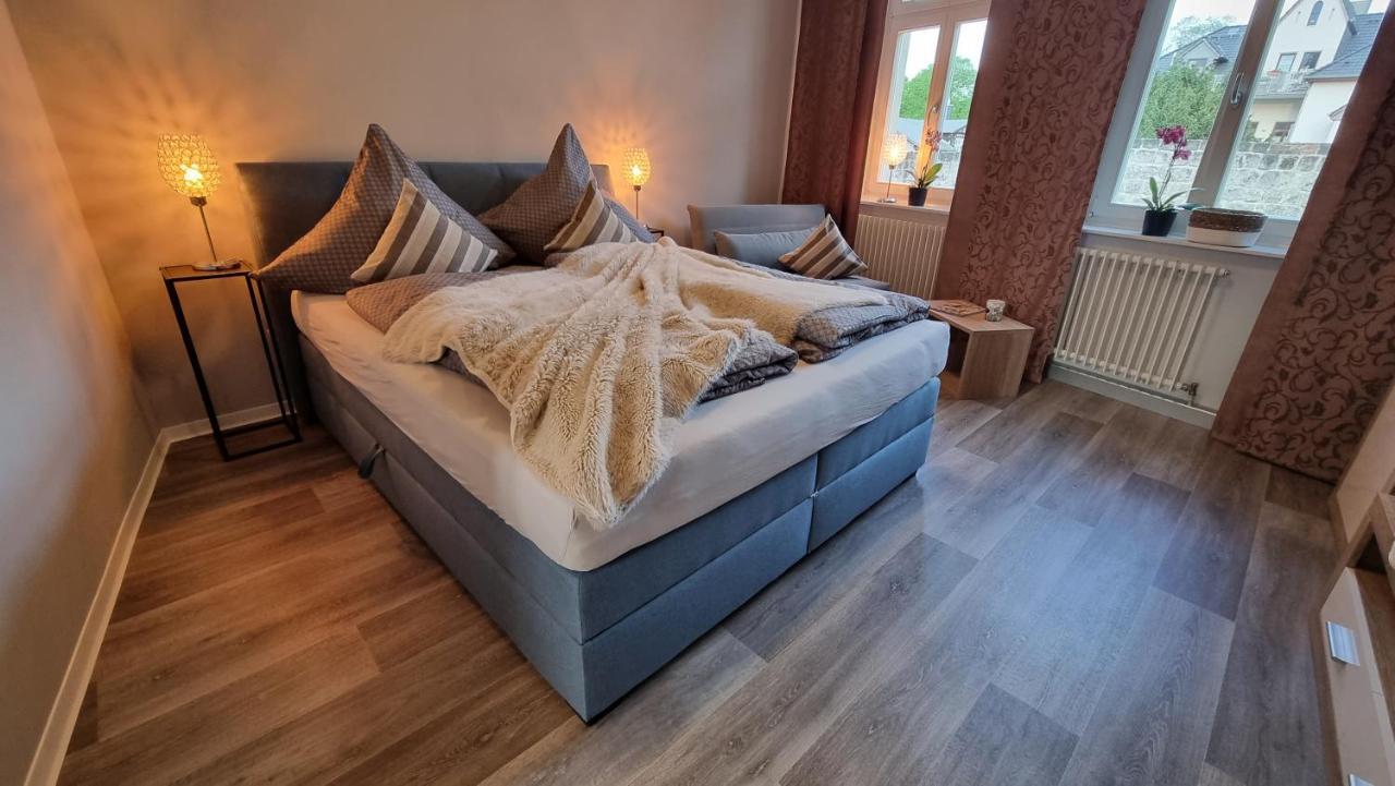 Fewo Otto- Sanierte Ferienwohnung Im Einzeldenkmal Quedlinburg Luaran gambar